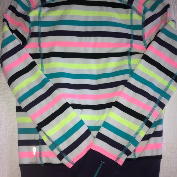 IVIVVA Reversible Jacket - Picture 10 of 12